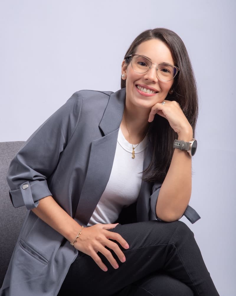 Alejandra León